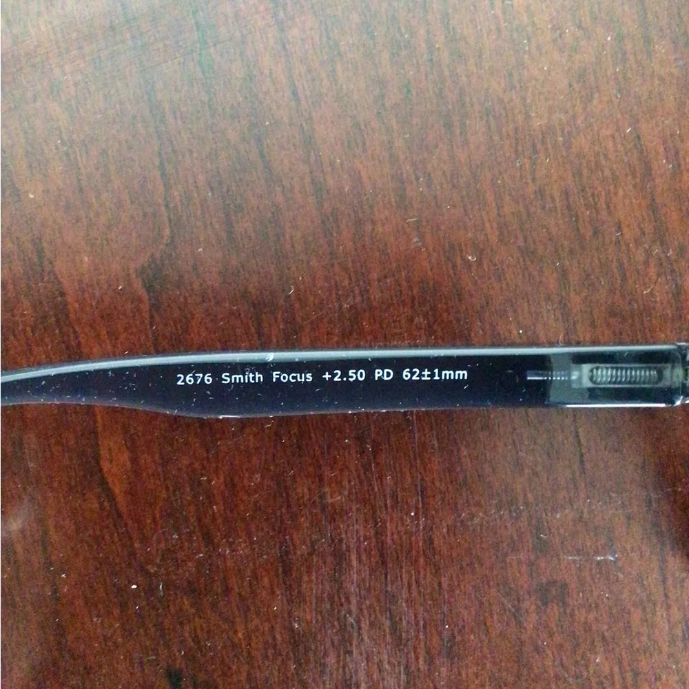 Peepers 2676 Smith Black Round Reading Glasses +2.50